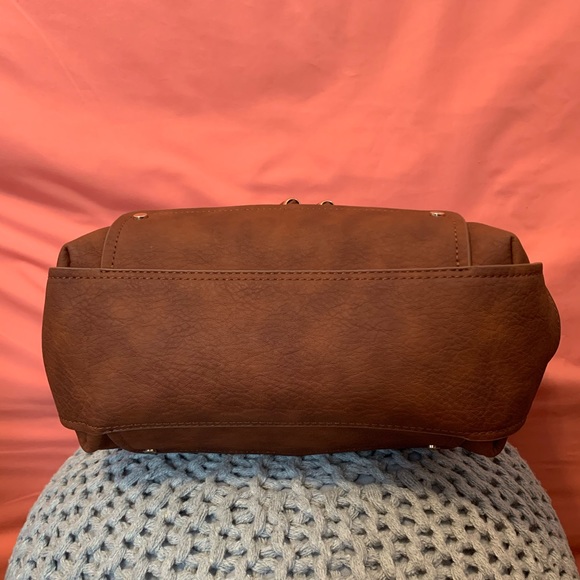 Charming Charlie purse - Picture 4 of 8